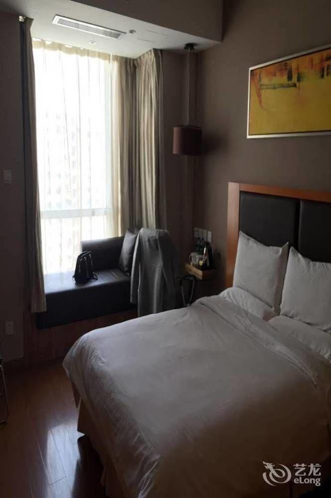 Hotel Ji Jingan Temple Kangding Road 4*